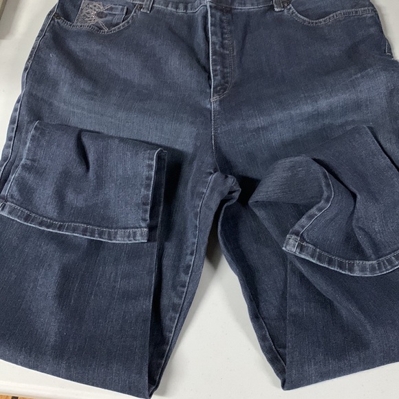 WOMENS JEANS - Picture 2 of 8